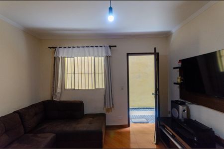 Casa à venda com 125m², 2 quartos e 2 vagas Casa à venda com 125m², 2 quartos e 2 vagasSala