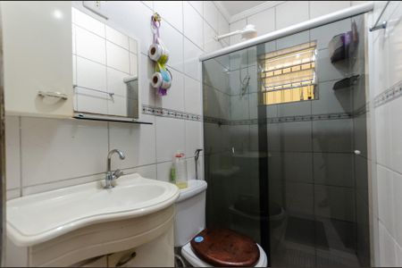 Casa à venda com 125m², 2 quartos e 2 vagas Casa à venda com 125m², 2 quartos e 2 vagasBanheiro