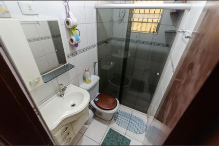Casa à venda com 125m², 2 quartos e 2 vagas Casa à venda com 125m², 2 quartos e 2 vagasBanheiro