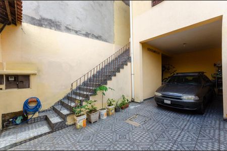 Casa à venda com 125m², 2 quartos e 2 vagas Casa à venda com 125m², 2 quartos e 2 vagasGaragem