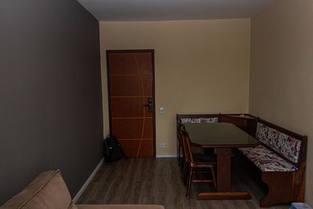 Apartamento à venda com 70m², 2 quartos e 1 vagaSala