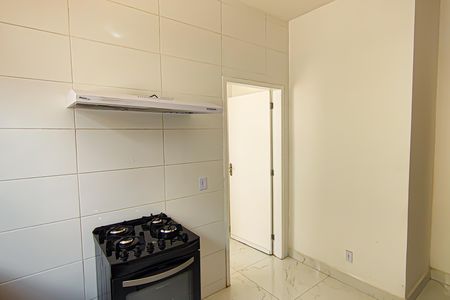 Casa de condomínio para alugar com 223m², 4 quartos e 2 vagasCozinha