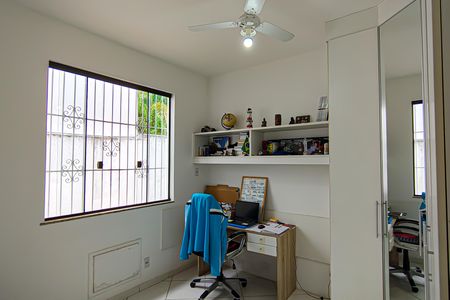 Casa de condomínio para alugar com 223m², 4 quartos e 2 vagasQuarto 2