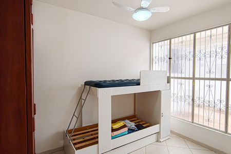 Casa de condomínio para alugar com 223m², 4 quartos e 2 vagasQuarto 3