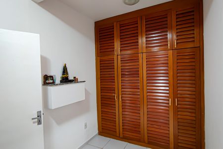 Casa de condomínio para alugar com 223m², 4 quartos e 2 vagasSuíte