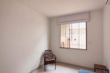 Casa de condomínio para alugar com 223m², 4 quartos e 2 vagasQuarto 1