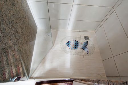 Casa de condomínio para alugar com 223m², 4 quartos e 2 vagasSuíte Banheiro