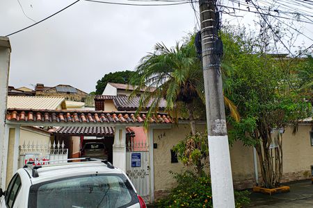 Casa de condomínio para alugar com 223m², 4 quartos e 2 vagasFachada