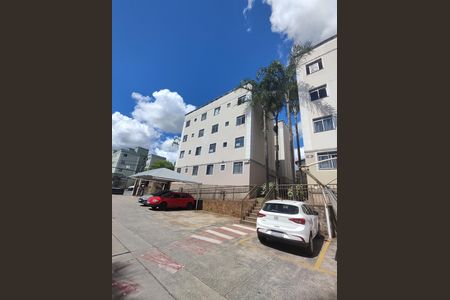 Apartamento para alugar com 44m², 2 quartos e 1 vagaFachada