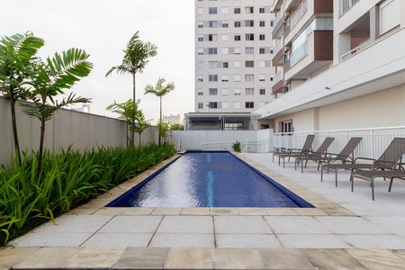 Apartamento à venda com 48m², 1 quarto e 1 vaga Apartamento à venda com 48m², 1 quarto e 1 vagaÁrea comum - Piscina