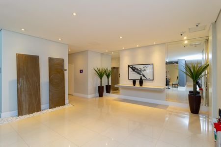 Apartamento à venda com 48m², 1 quarto e 1 vaga Apartamento à venda com 48m², 1 quarto e 1 vagaHall social