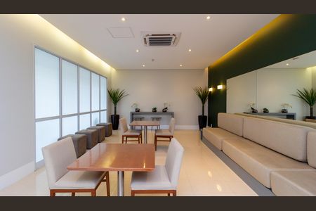 Apartamento à venda com 48m², 1 quarto e 1 vaga Apartamento à venda com 48m², 1 quarto e 1 vagaÁrea comum - Salão de Festas