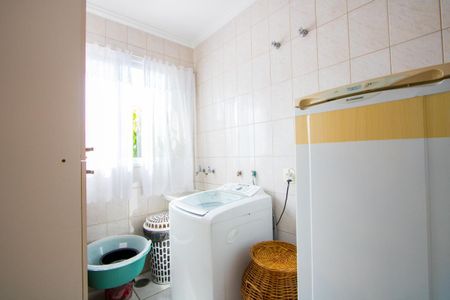 Casa à venda com 232m², 4 quartos e 5 vagasÁrea de serviço