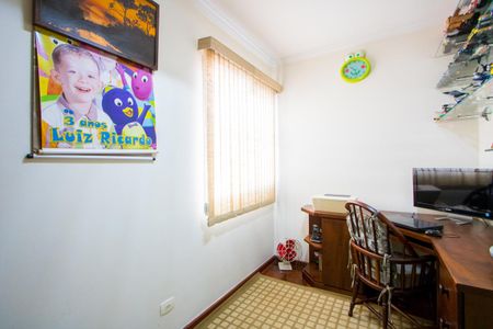 Casa à venda com 232m², 4 quartos e 5 vagasQuarto 4