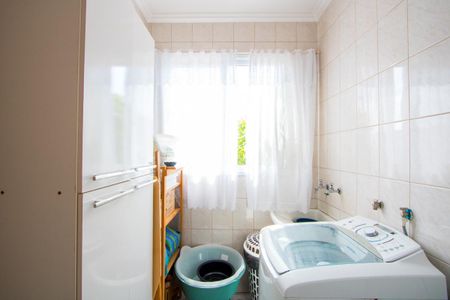 Casa à venda com 232m², 4 quartos e 5 vagasÁrea de serviço