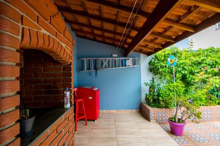 Casa à venda com 232m², 4 quartos e 5 vagasEspaço gourmet