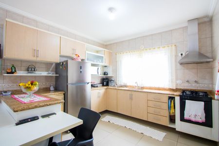 Casa à venda com 232m², 4 quartos e 5 vagasCozinha