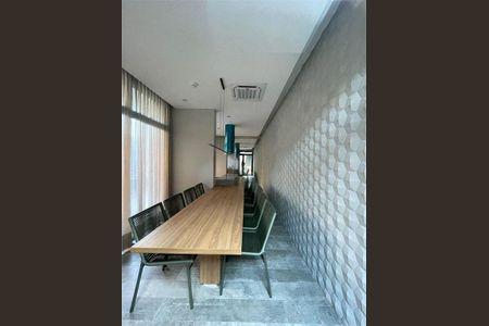 Apartamento à venda com 58m², 2 quartos e 1 vaga