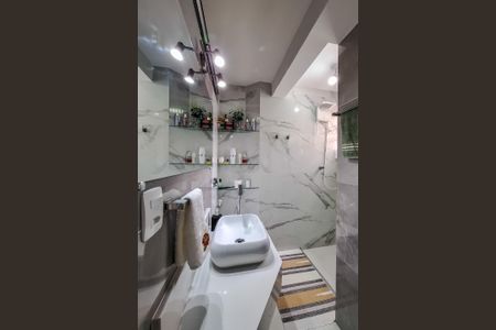 Apartamento à venda com 78m², 2 quartos e 1 vagaBanheiro