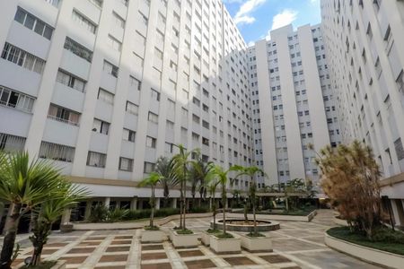 Apartamento à venda com 78m², 2 quartos e 1 vagaÁrea comum