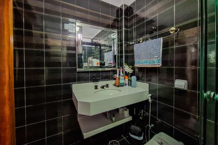 Apartamento à venda com 78m², 2 quartos e 1 vagaBanheiro da Suíte