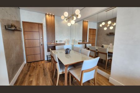 Apartamento para alugar com 68m², 2 quartos e 1 vagaSala de Jantar