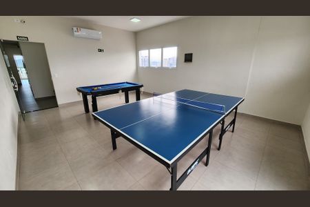 Apartamento para alugar com 68m², 2 quartos e 1 vagaÁrea comum - Sala de Jogos