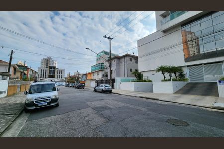 Apartamento para alugar com 68m², 2 quartos e 1 vagaÁrea comum - Vista da Rua