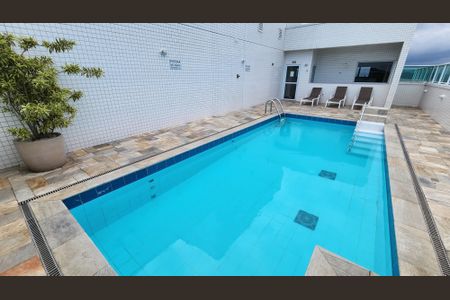 Apartamento para alugar com 68m², 2 quartos e 1 vagaÁrea comum - Piscina