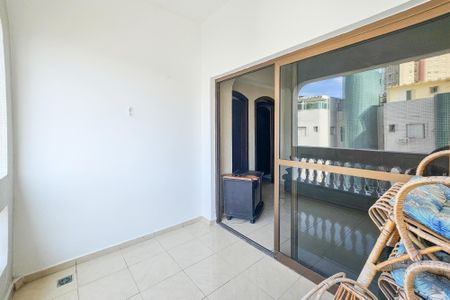 Apartamento para alugar com 120m², 3 quartos e 1 vagaVaranda
