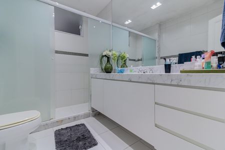 Apartamento à venda com 178m², 4 quartos e 1 vagaBanheiro Social