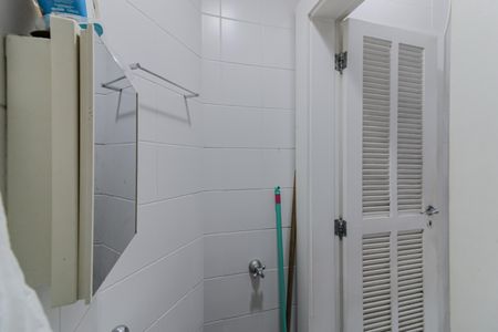 Apartamento à venda com 178m², 4 quartos e 1 vagaBanheiro de Serviço