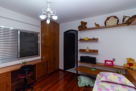 Casa à venda com 267m², 3 quartos e 4 vagasSuíte 1