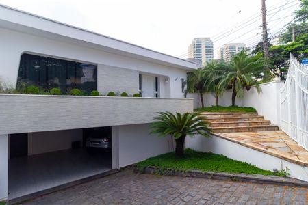 Casa à venda com 267m², 3 quartos e 4 vagasGaragem