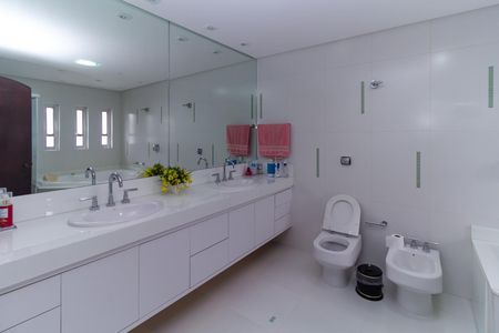 Casa à venda com 267m², 3 quartos e 4 vagasBanheiro da Suíte 3