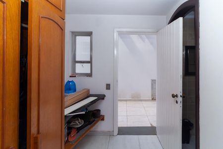 Casa à venda com 267m², 3 quartos e 4 vagasQuarto de Serviço