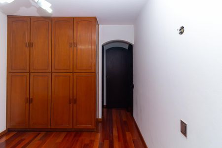 Casa à venda com 267m², 3 quartos e 4 vagasSuíte 2