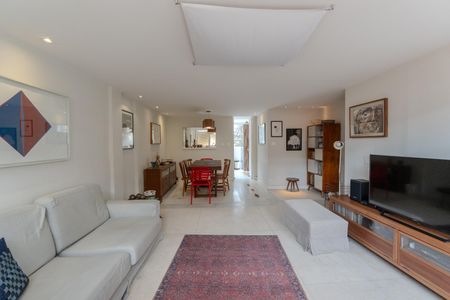 Apartamento à venda com 140m², 3 quartos e 1 vagaSala