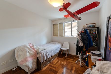Apartamento à venda com 140m², 3 quartos e 1 vagaQuarto 2