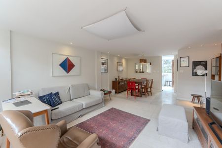 Apartamento à venda com 140m², 3 quartos e 1 vagaSala