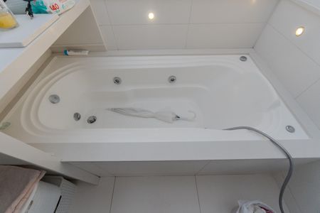 Apartamento à venda com 140m², 3 quartos e 1 vagaBanheiro da Suíte 1