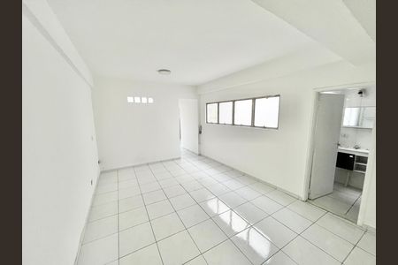 Apartamento para alugar com 1 quarto, 70m² em Vila Nova Cachoeirinha, São Paulo