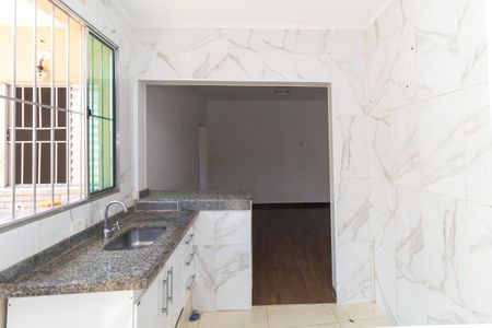 Casa à venda com 40m², 1 quarto e 1 vagaCozinha 