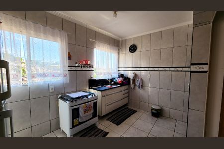 Casa à venda com 160m², 3 quartos e 2 vagasCozinha