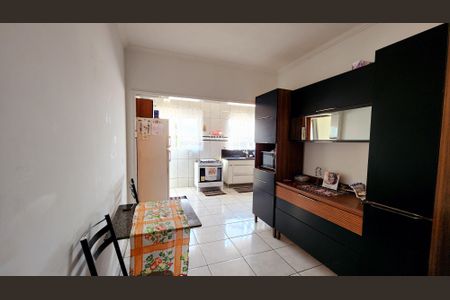 Casa à venda com 160m², 3 quartos e 2 vagasCozinha