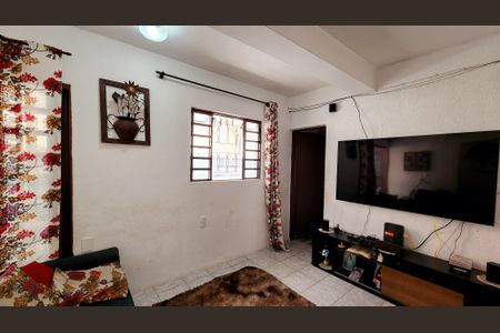 Casa à venda com 160m², 3 quartos e 2 vagasEdícula