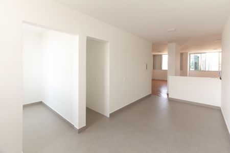Apartamento à venda com 135m², 2 quartos e 1 vaga Apartamento à venda com 135m², 2 quartos e 1 vagaCozinha