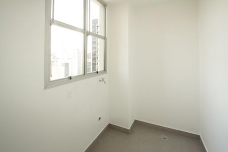 Apartamento à venda com 135m², 2 quartos e 1 vaga Apartamento à venda com 135m², 2 quartos e 1 vagaÁrea de Serviço