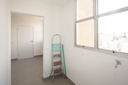 Apartamento à venda com 135m², 2 quartos e 1 vaga Apartamento à venda com 135m², 2 quartos e 1 vagaÁrea de Serviço
