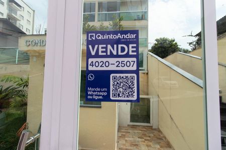 Apartamento à venda com 54m², 2 quartos e 1 vagaFachada e placa